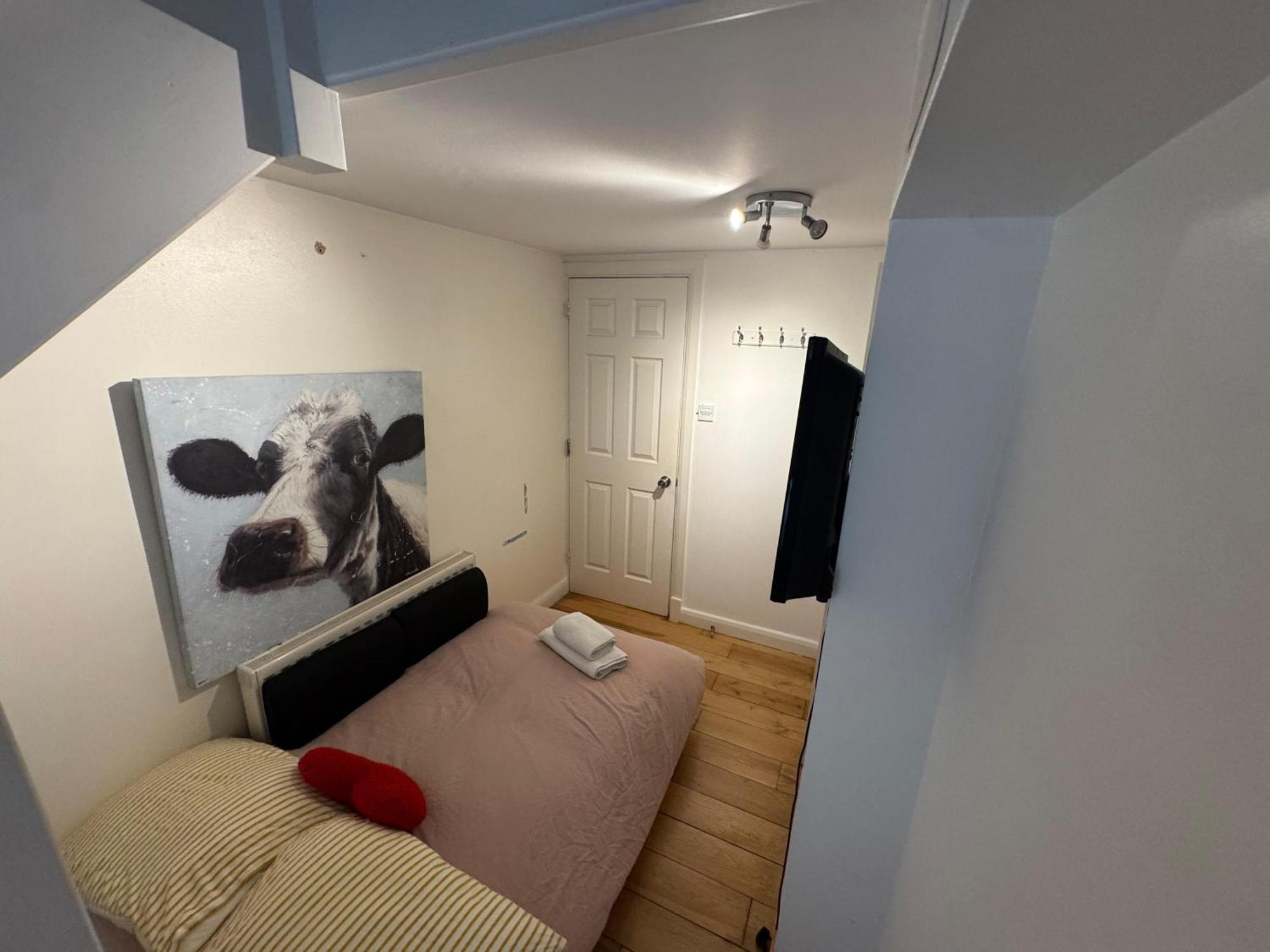 Cozy Rooms Near Central London Exterior photo