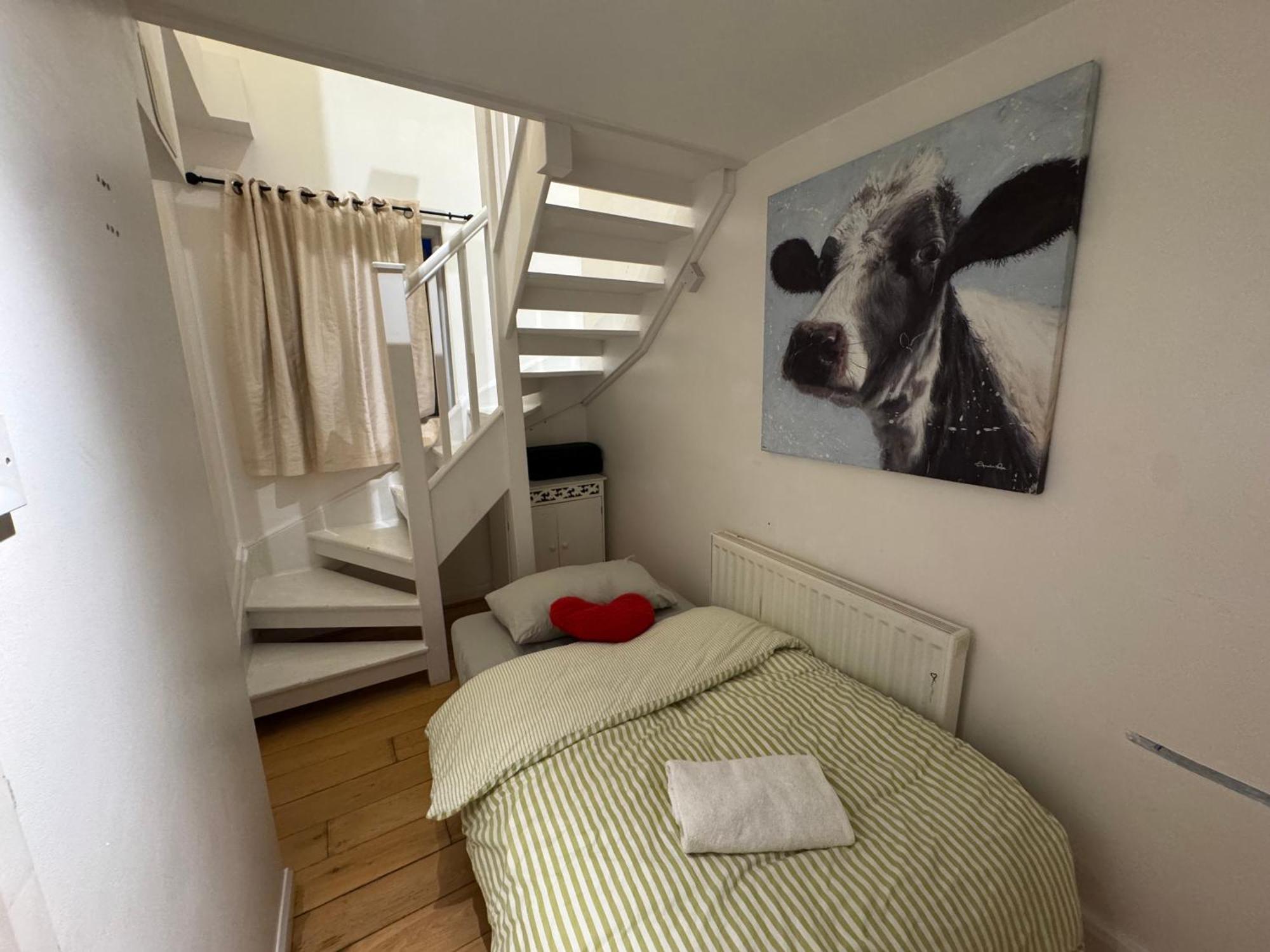 Cozy Rooms Near Central London Exterior photo